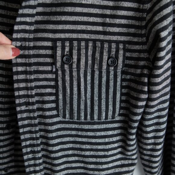 Men's Wolf & Man Olaf 2 shirt.   Size Medium - Picture 9 of 16